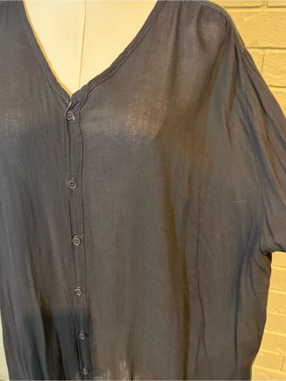 CP Shades Flowy Black Button Front Tunic Womens XL - Picture 2 of 12